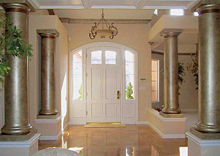 Foyer with Gold Pillars